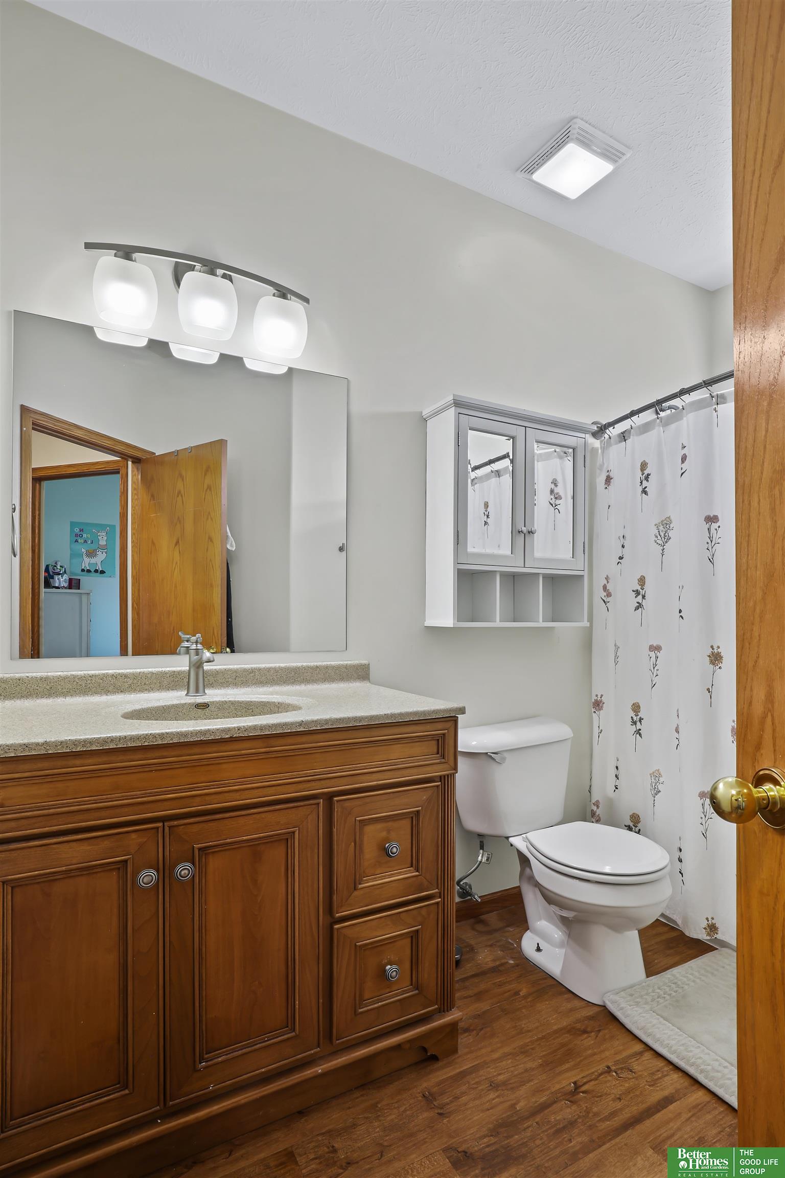 1521 Lake Ridge Drive