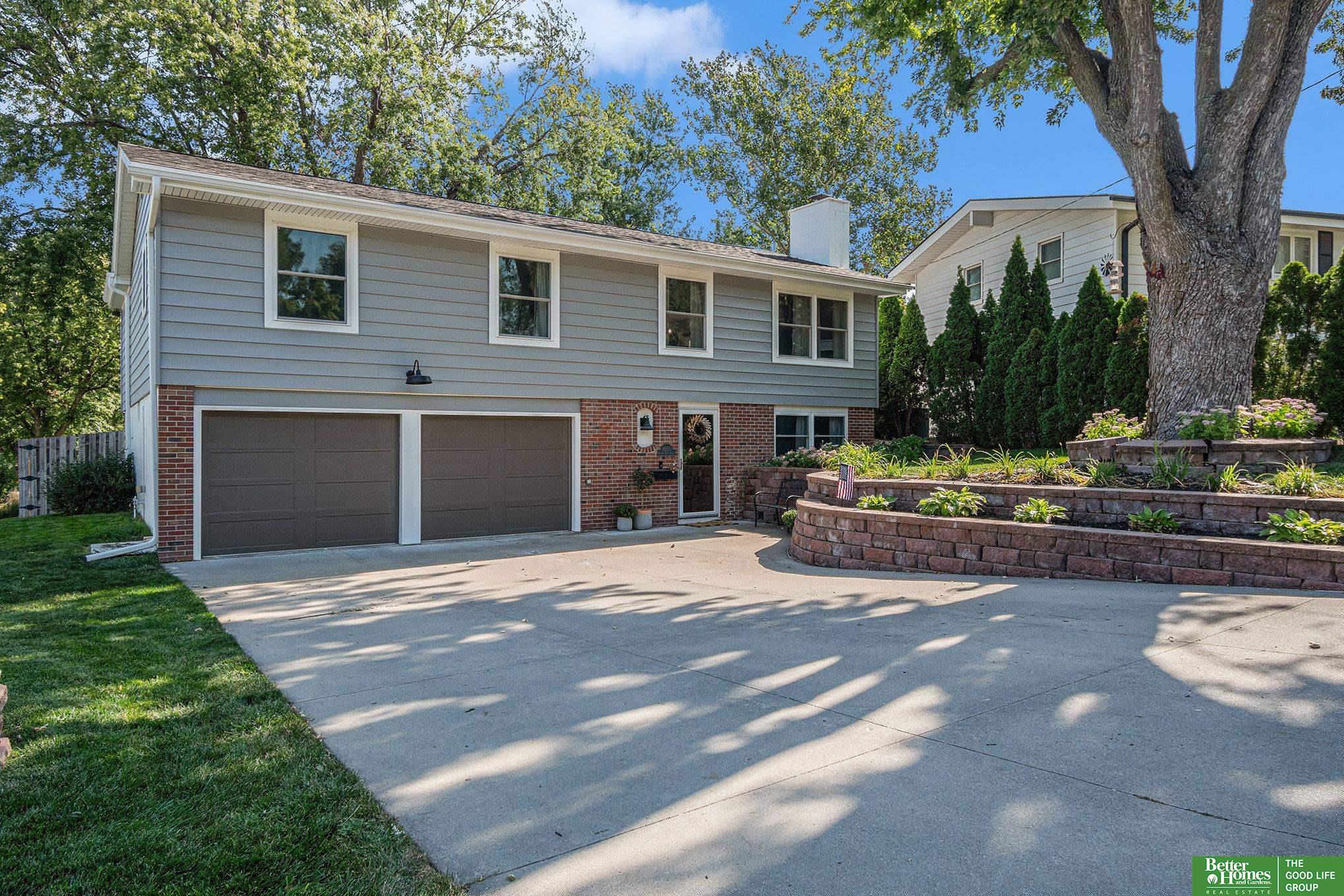 4955 S 87th Street