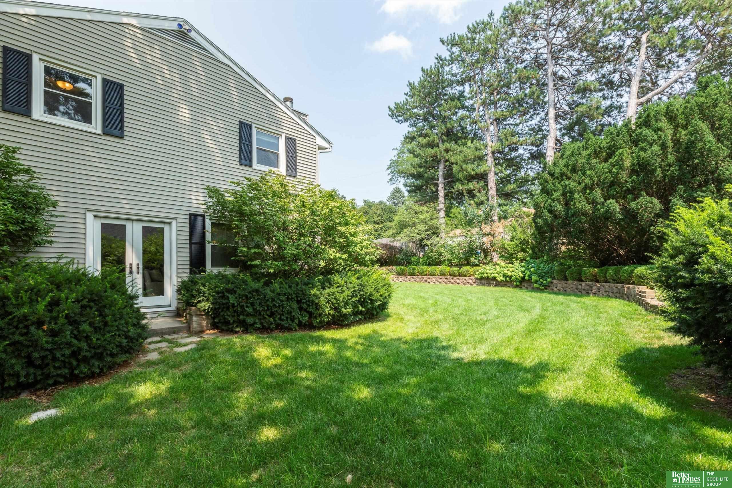 815 S 91st Circle