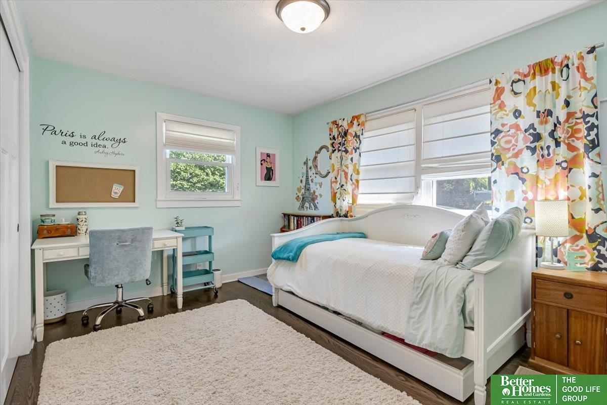 815 S 91st Circle