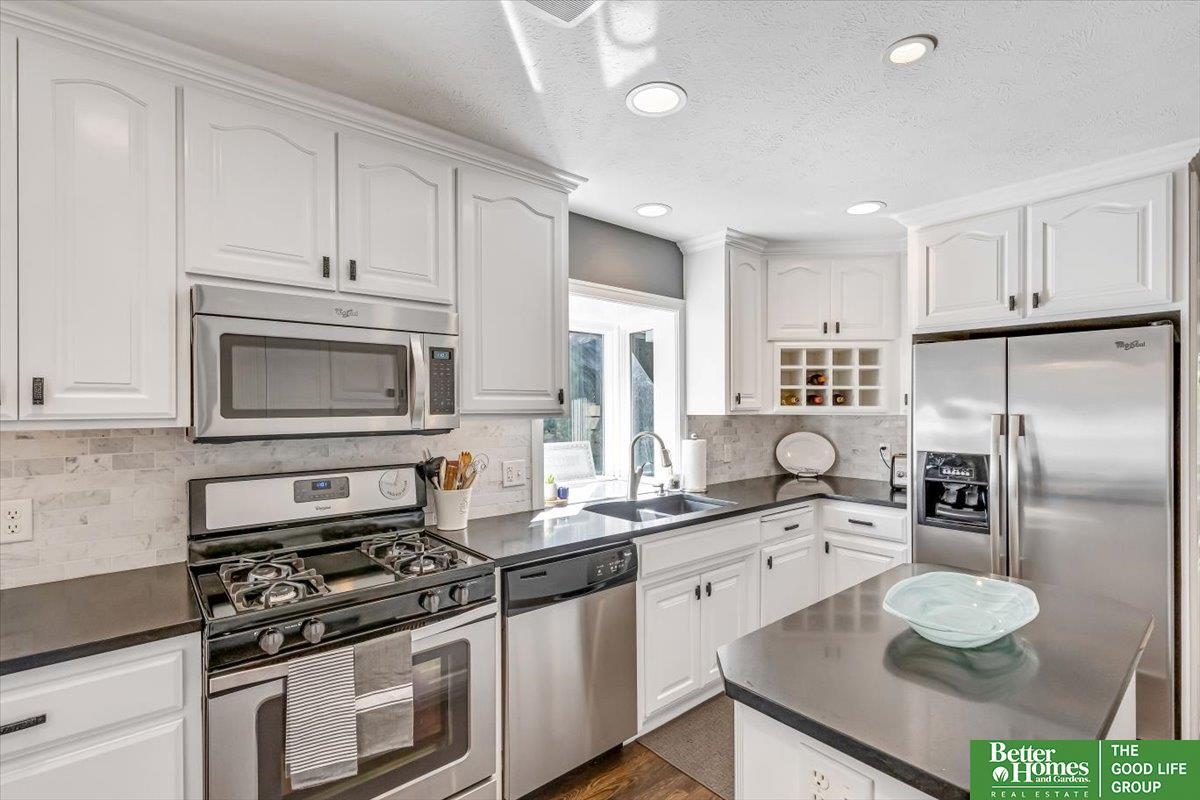 815 S 91st Circle