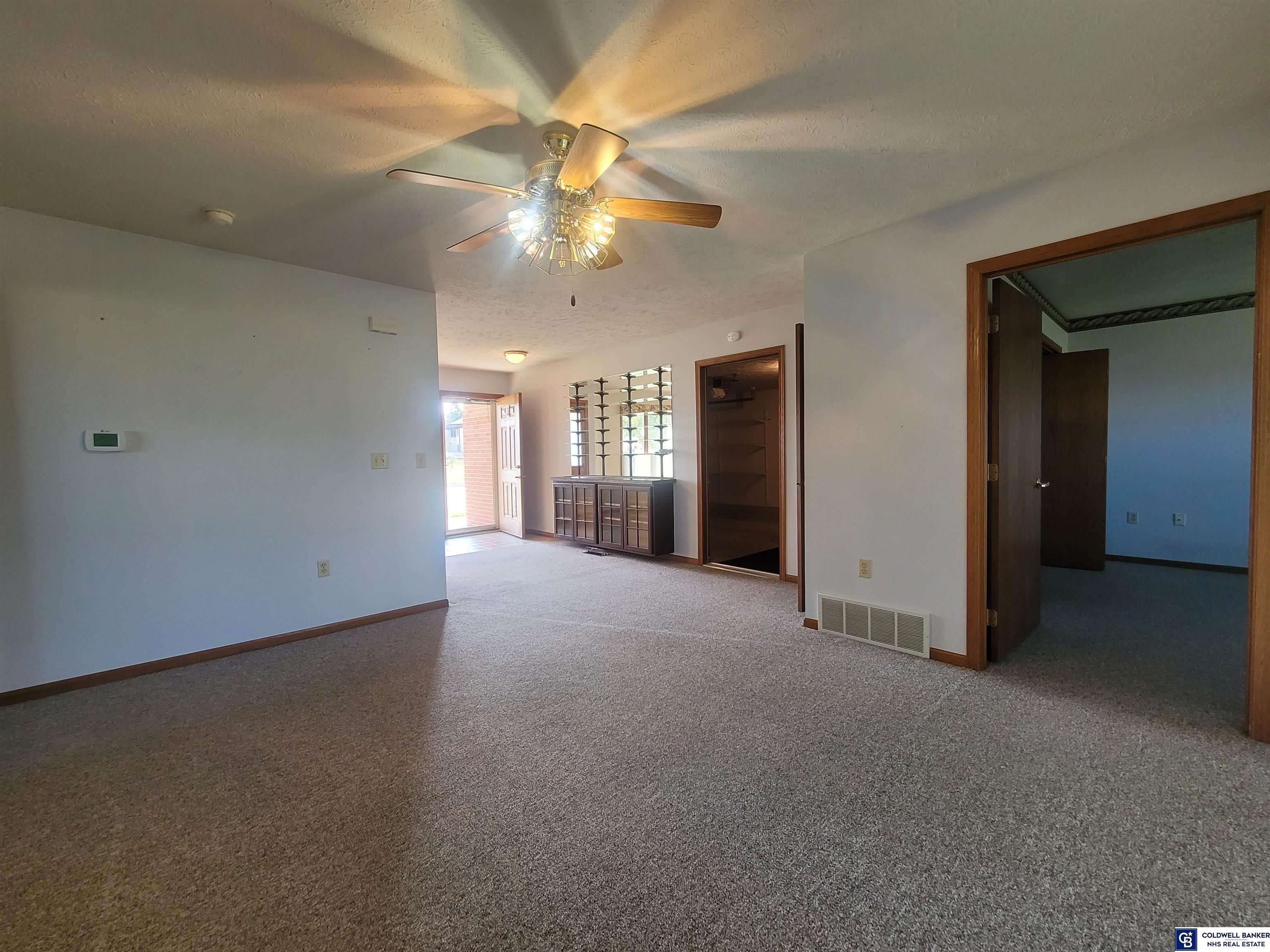 2223 Cardinal Lane
