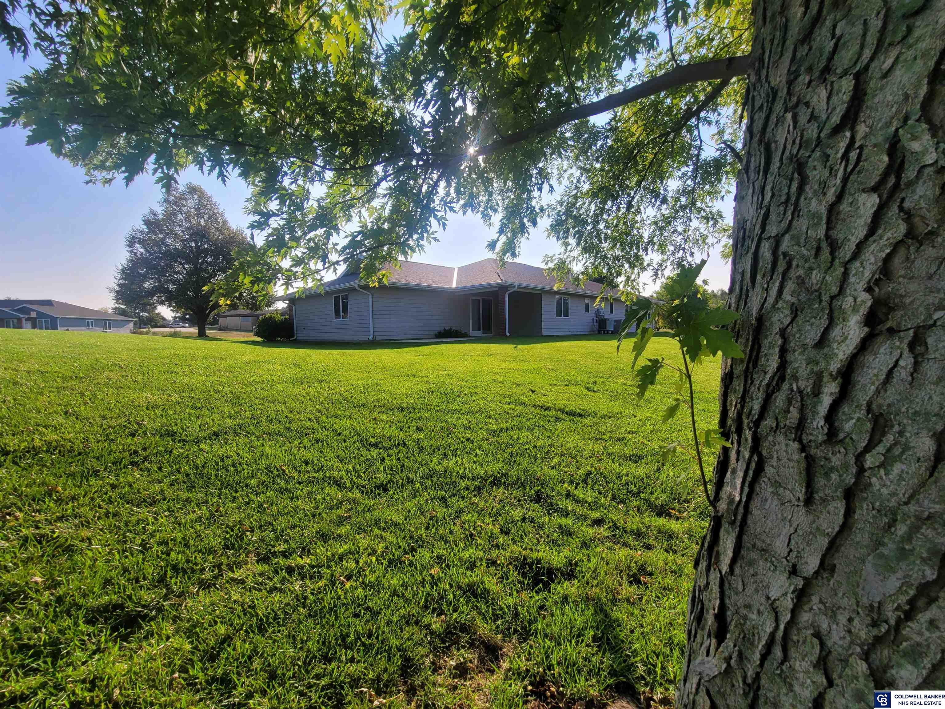 2223 Cardinal Lane