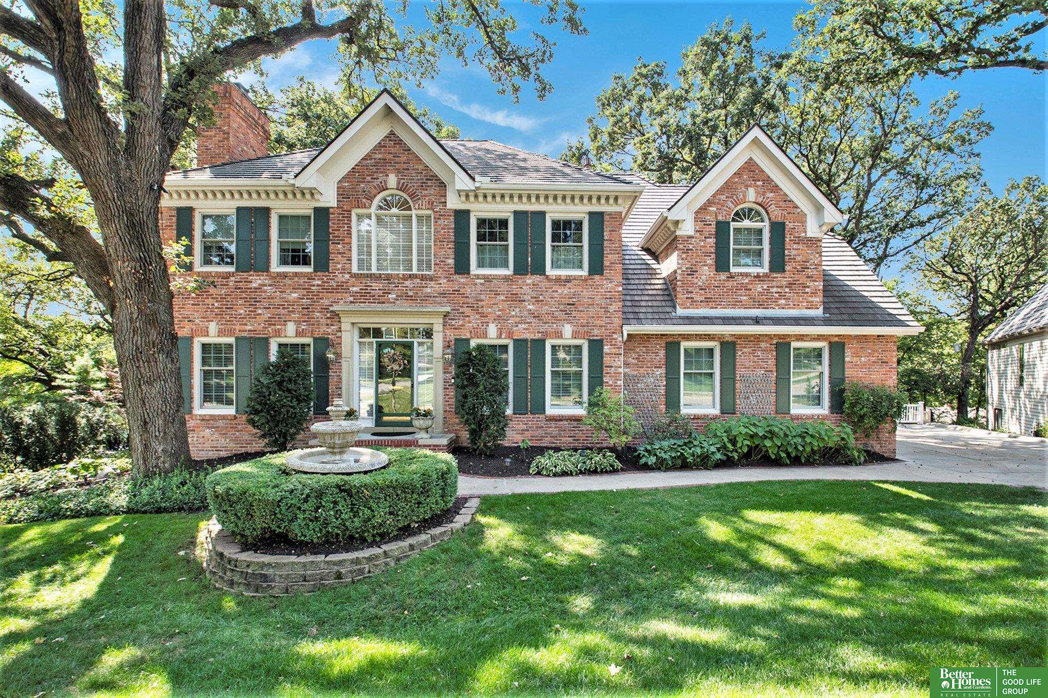 9605 Oak Circle