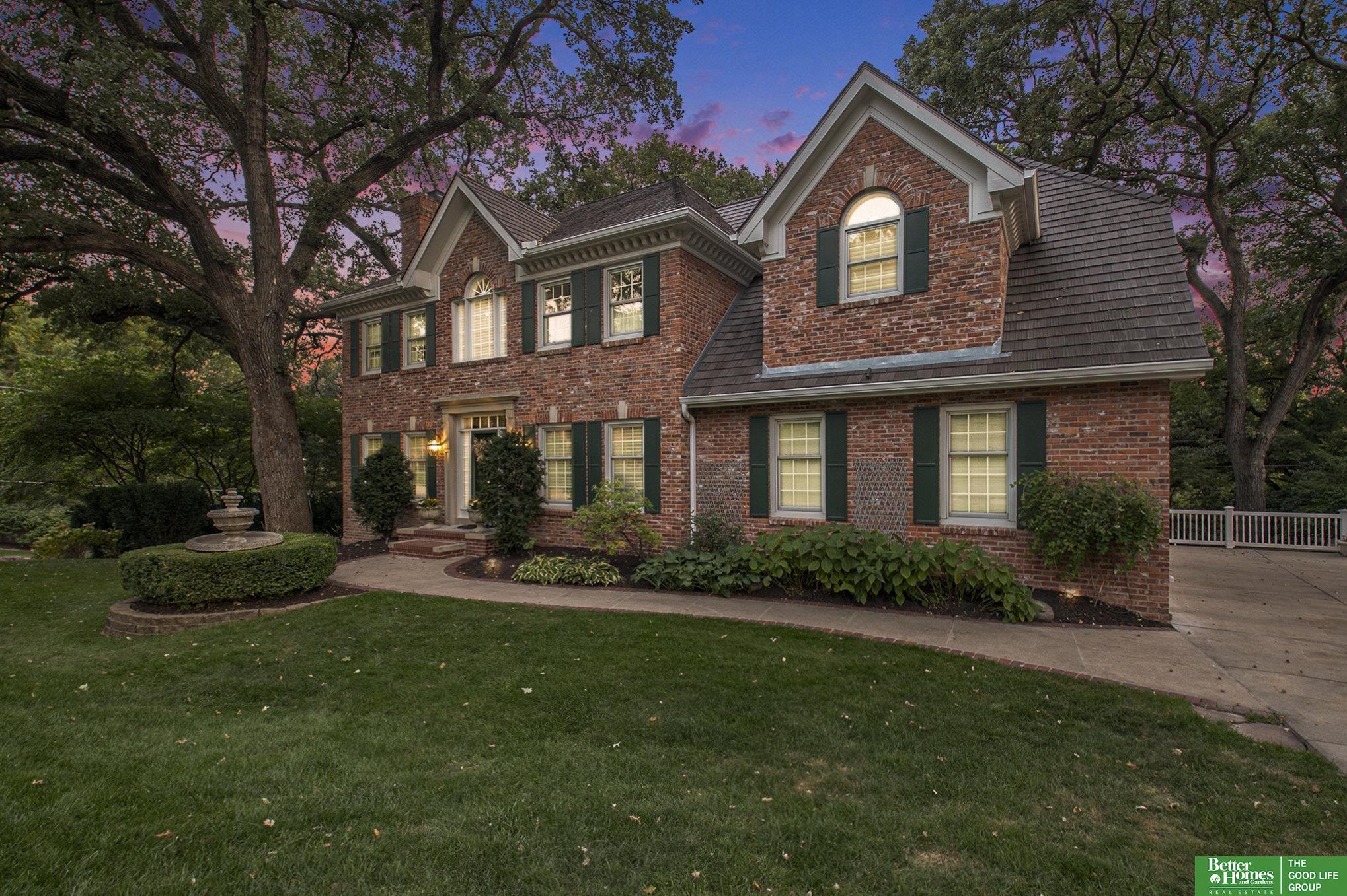9605 Oak Circle