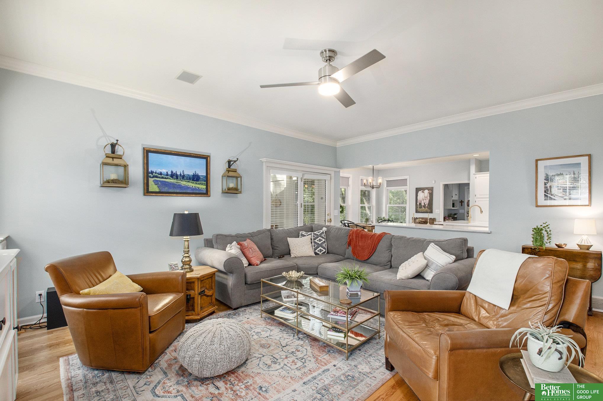 9605 Oak Circle