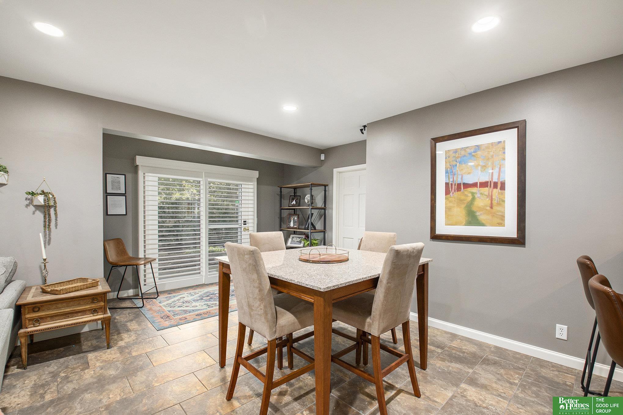 9605 Oak Circle