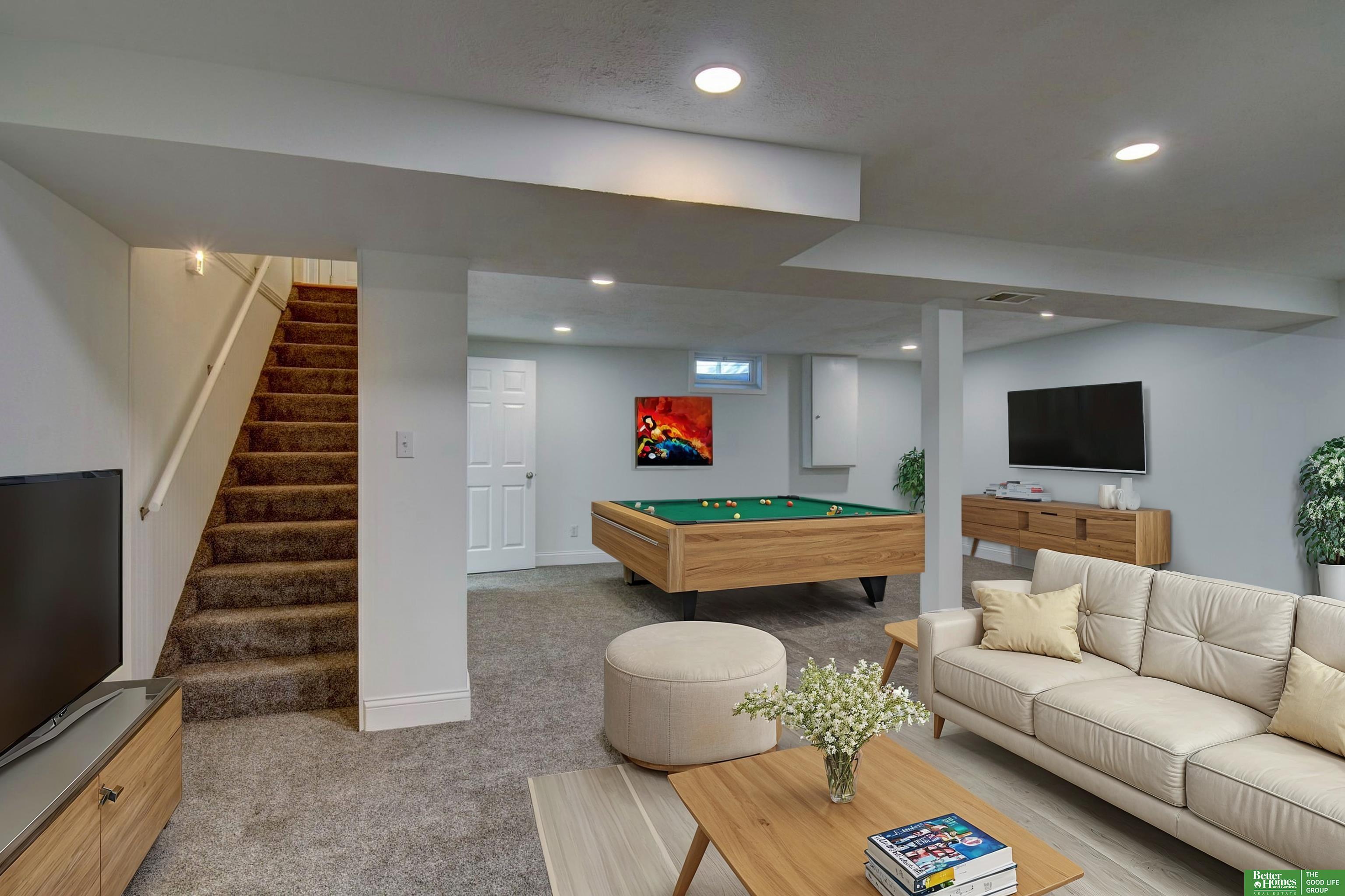 7704 Western Avenue