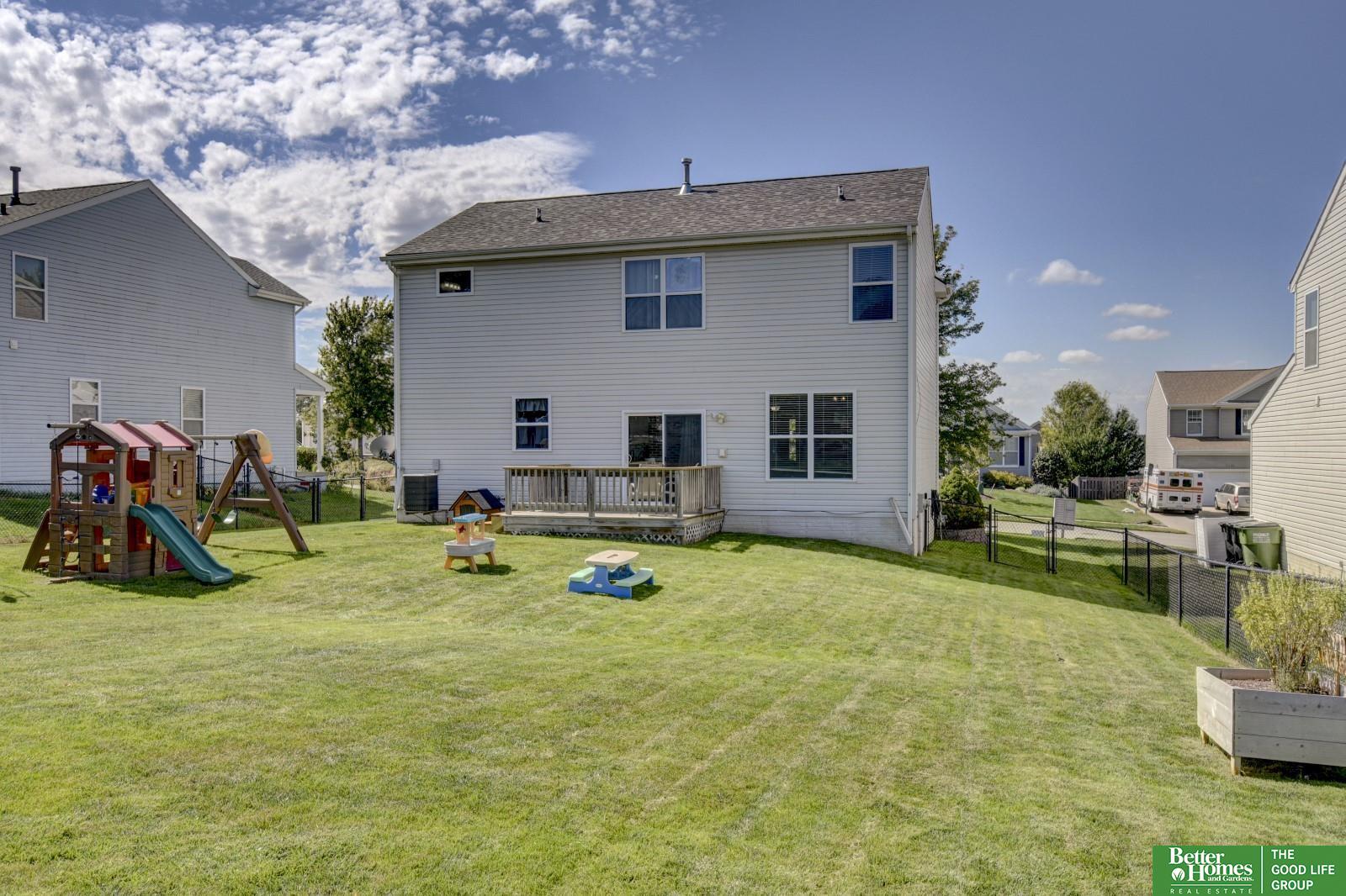 2411 Lakewood Drive