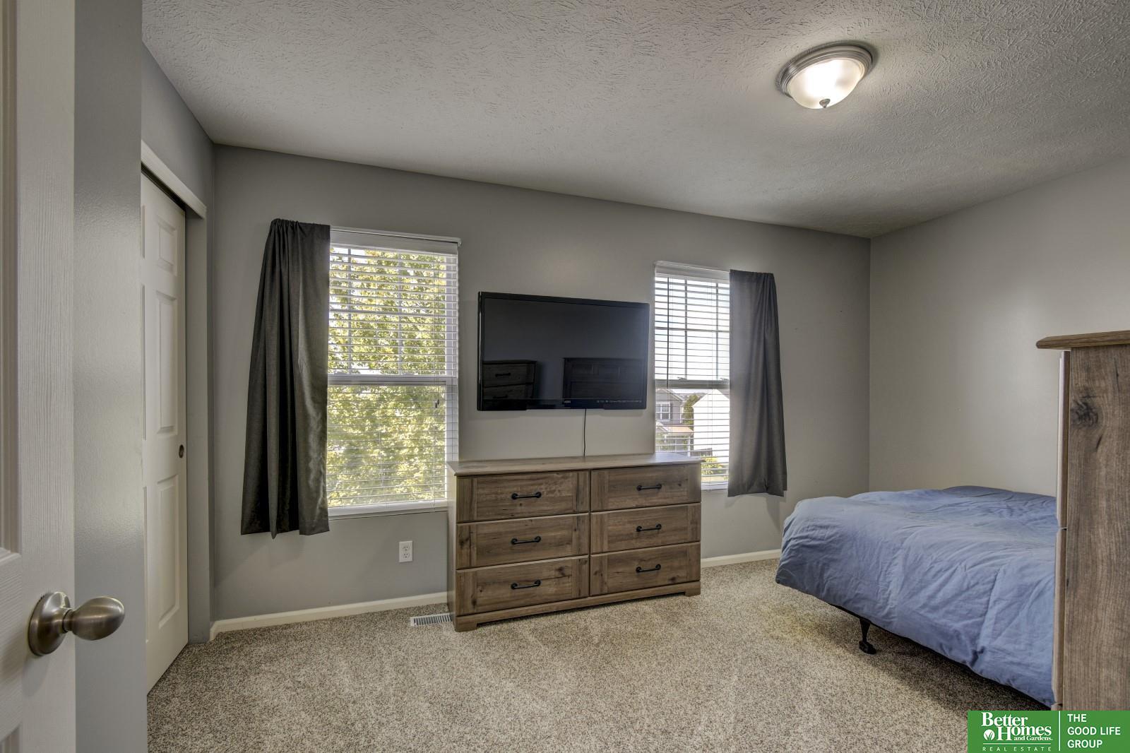 2411 Lakewood Drive