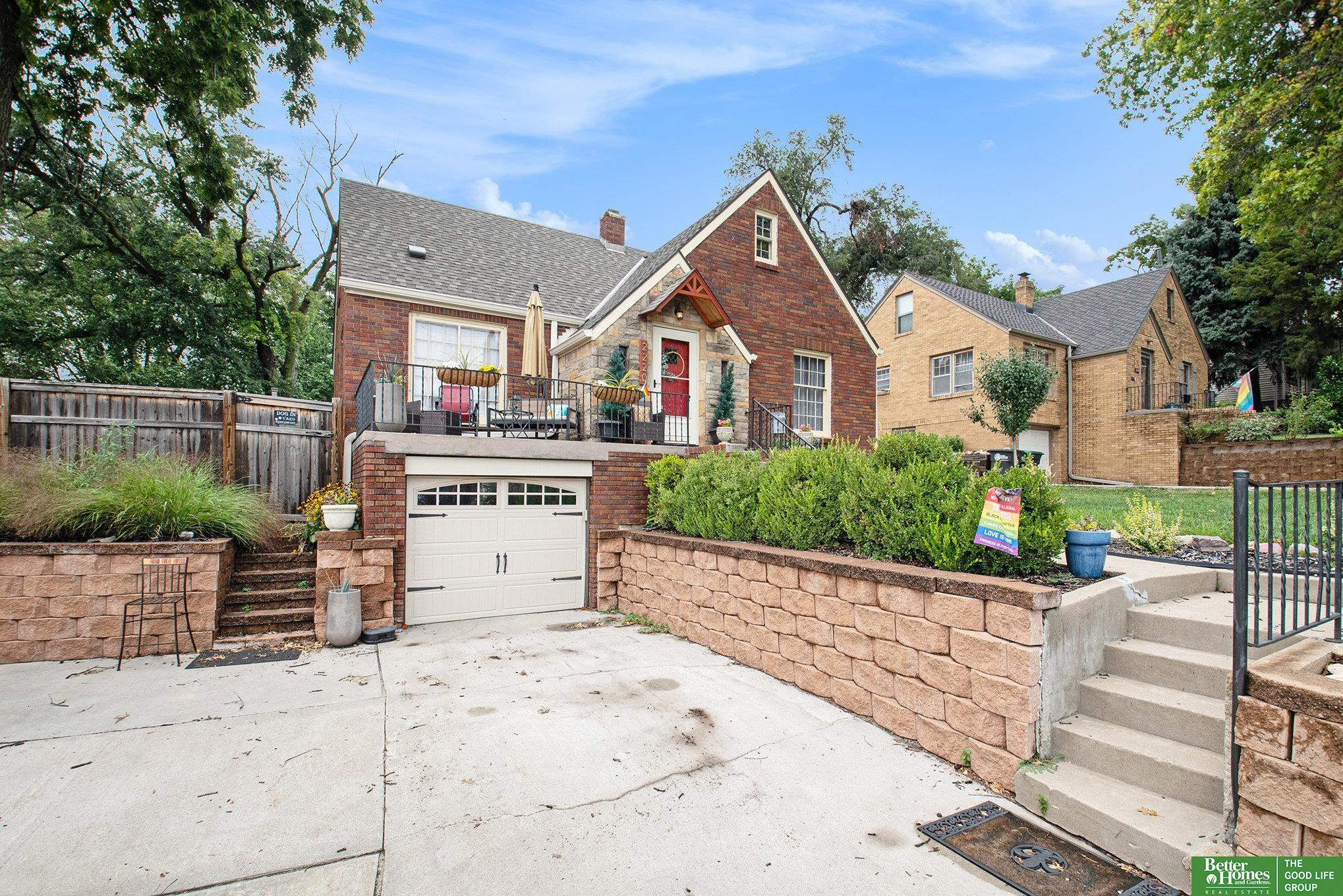 2220 S 60 Street