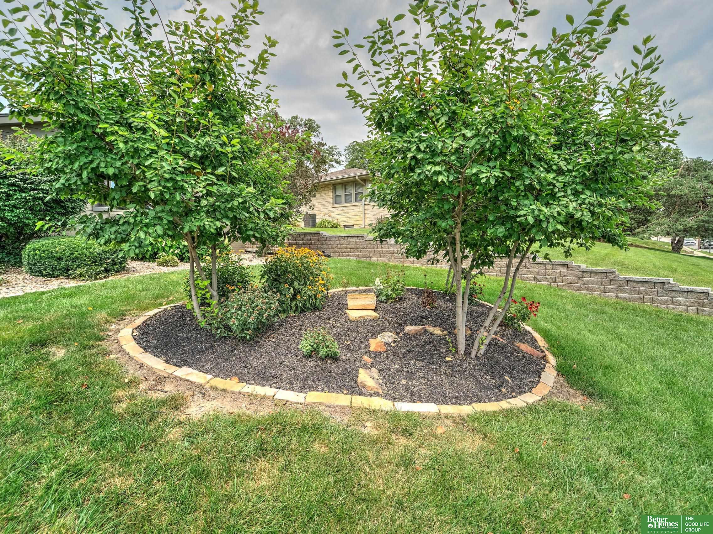 1532 S 90th Street