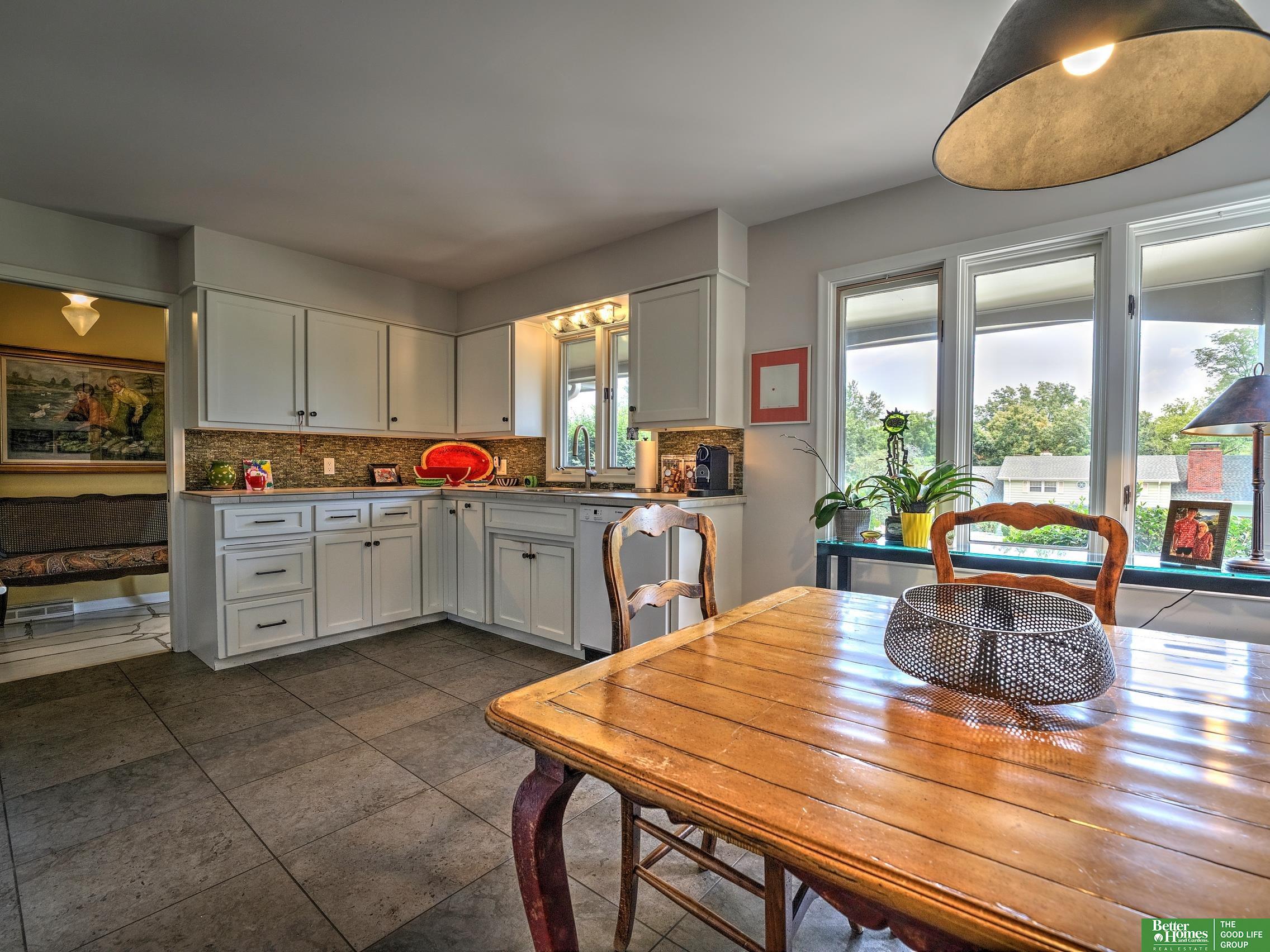 1532 S 90th Street