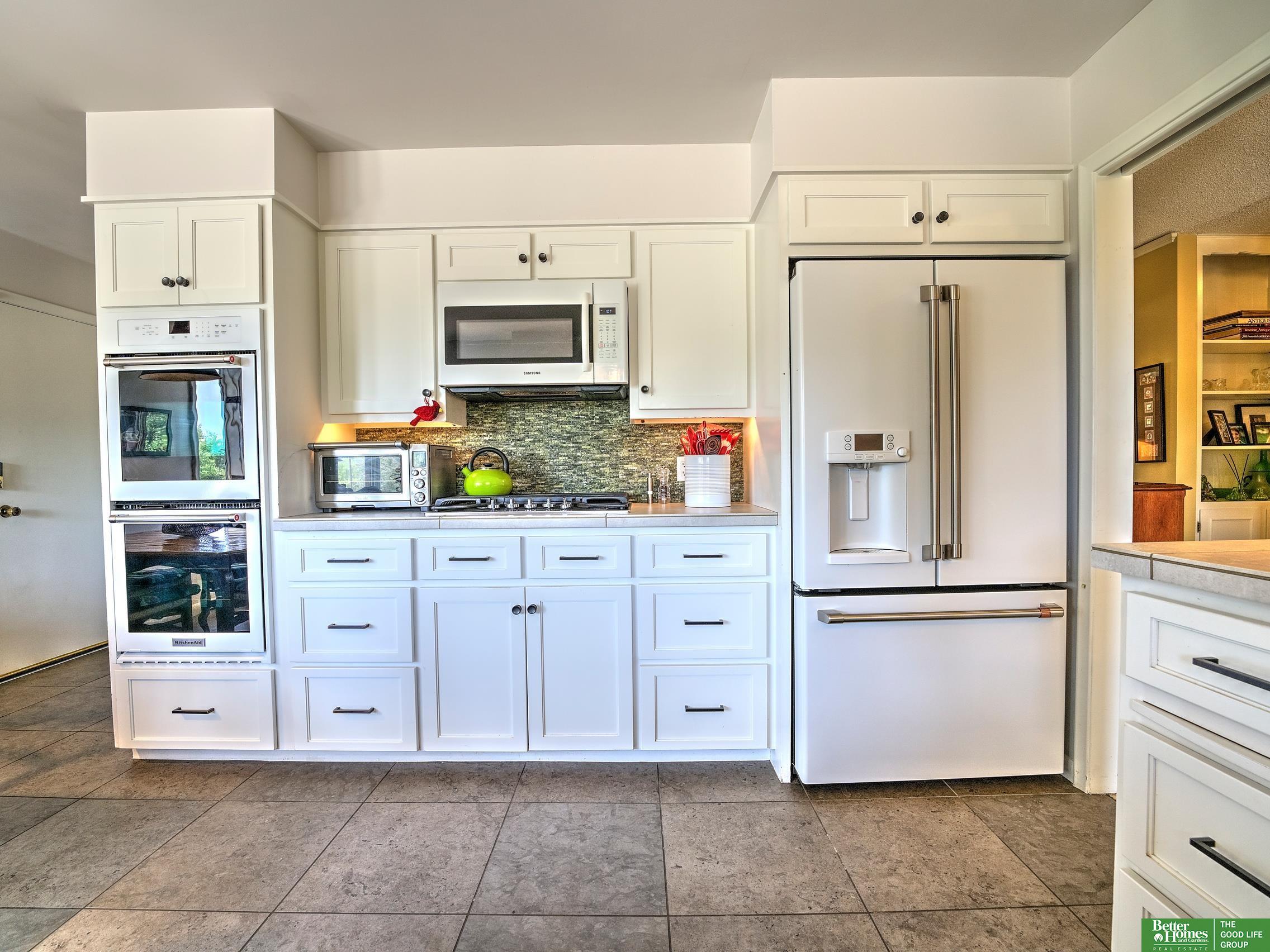 1532 S 90th Street