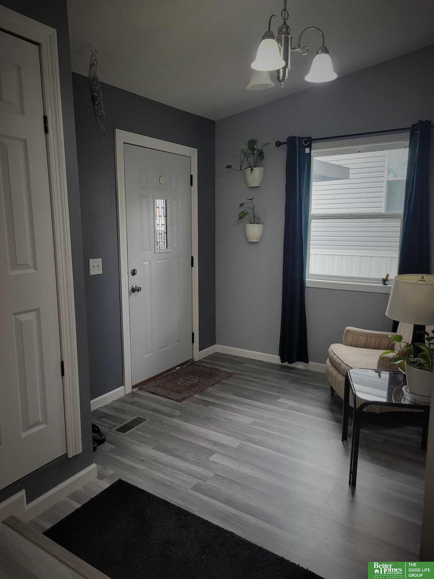 12838 Aurora Plaza # 220