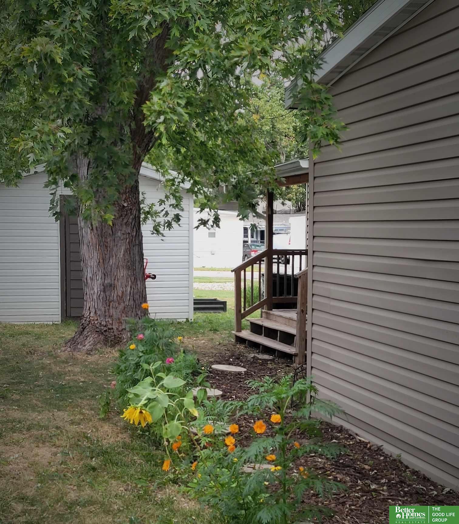 12838 Aurora Plaza # 220