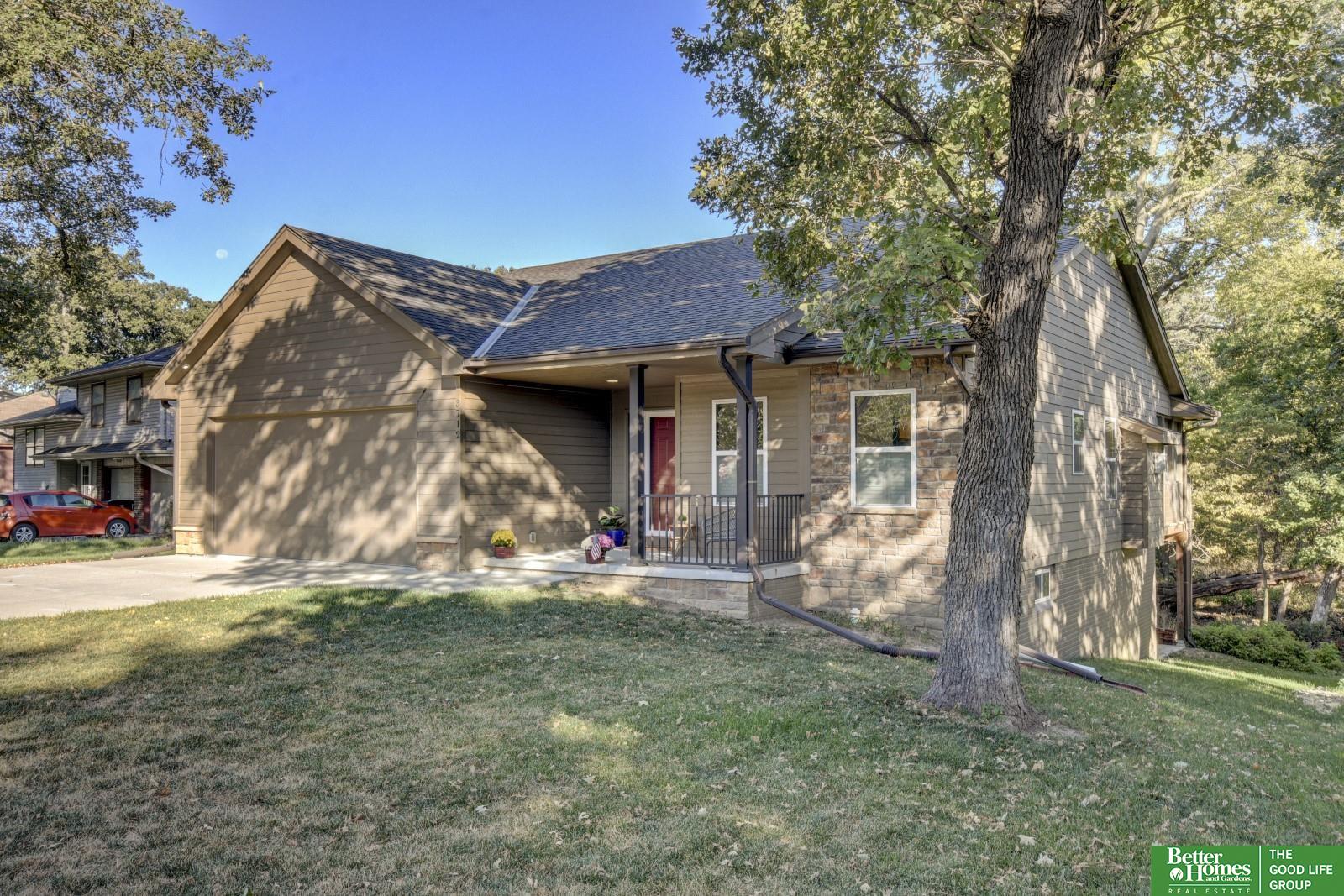 3712 Buccaneer Boulevard