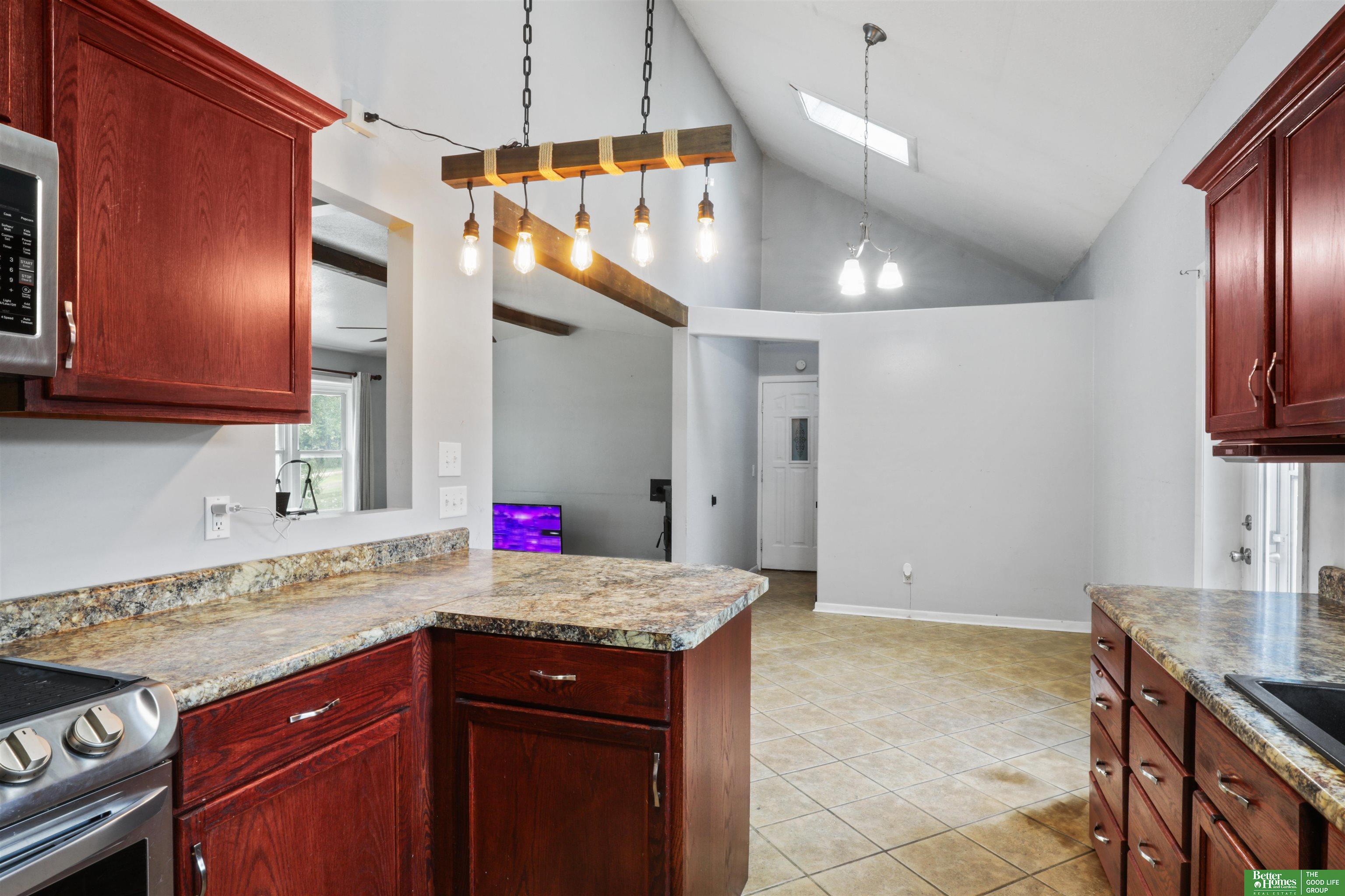 14874 Fall River Lane