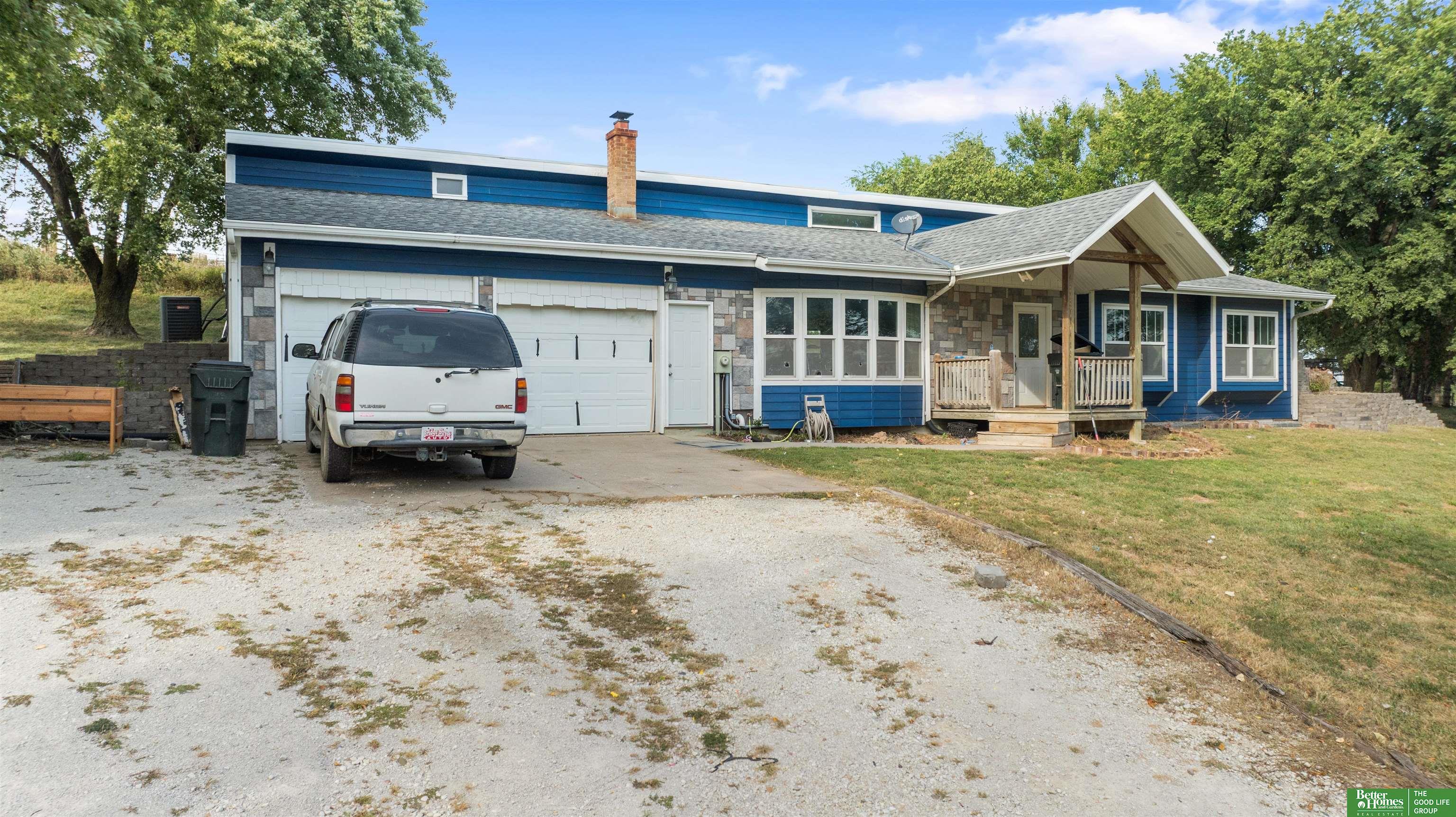 14874 Fall River Lane