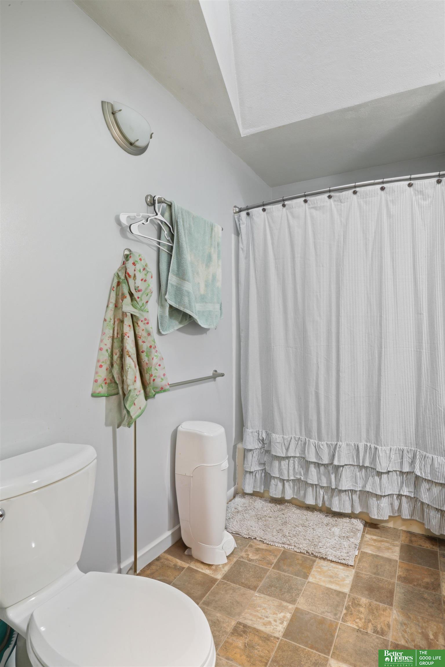 14874 Fall River Lane