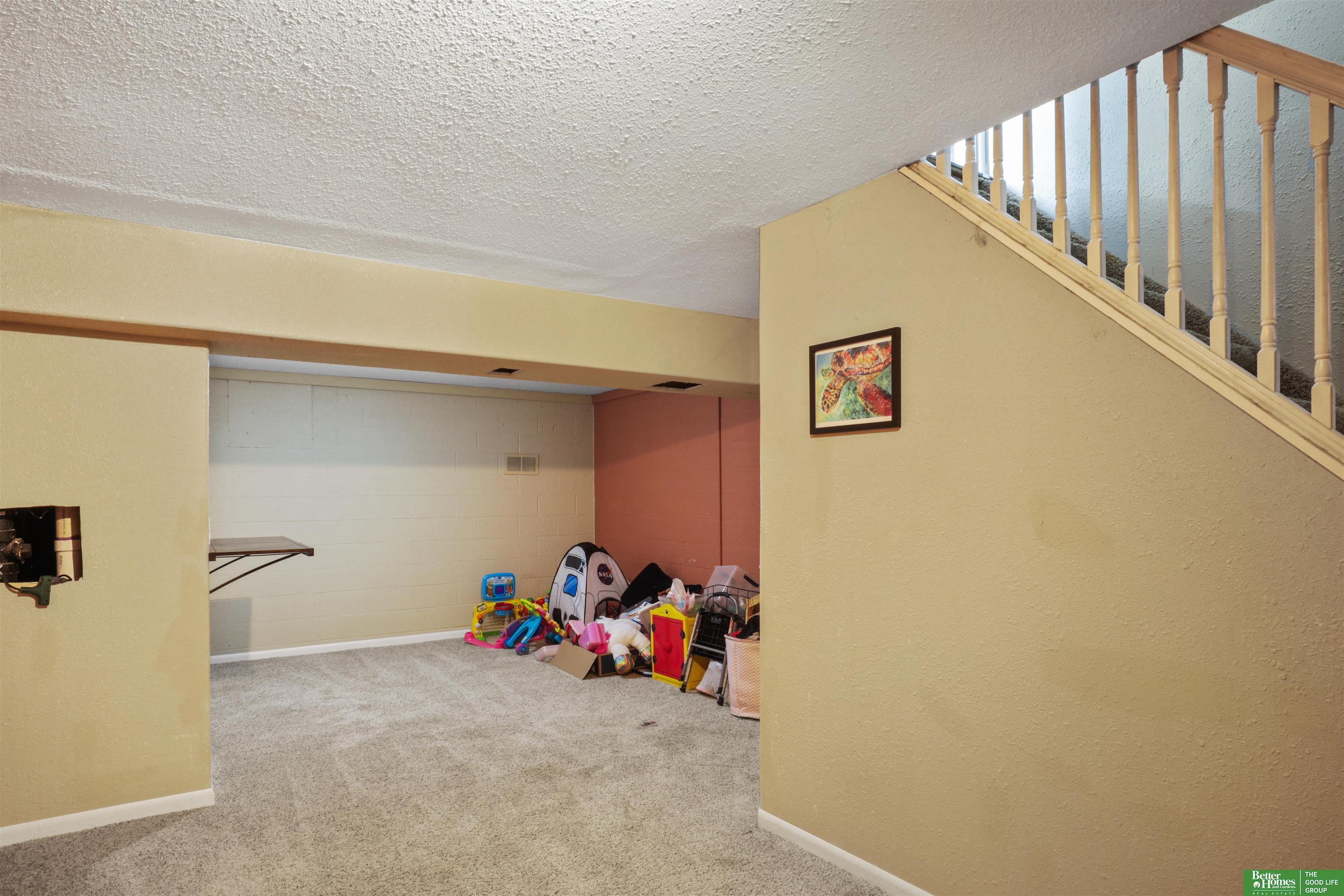 14874 Fall River Lane
