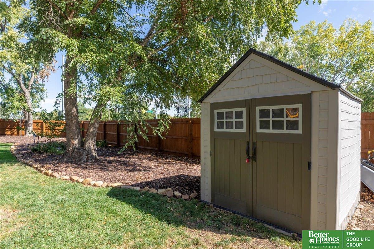 15615 Jackson Drive