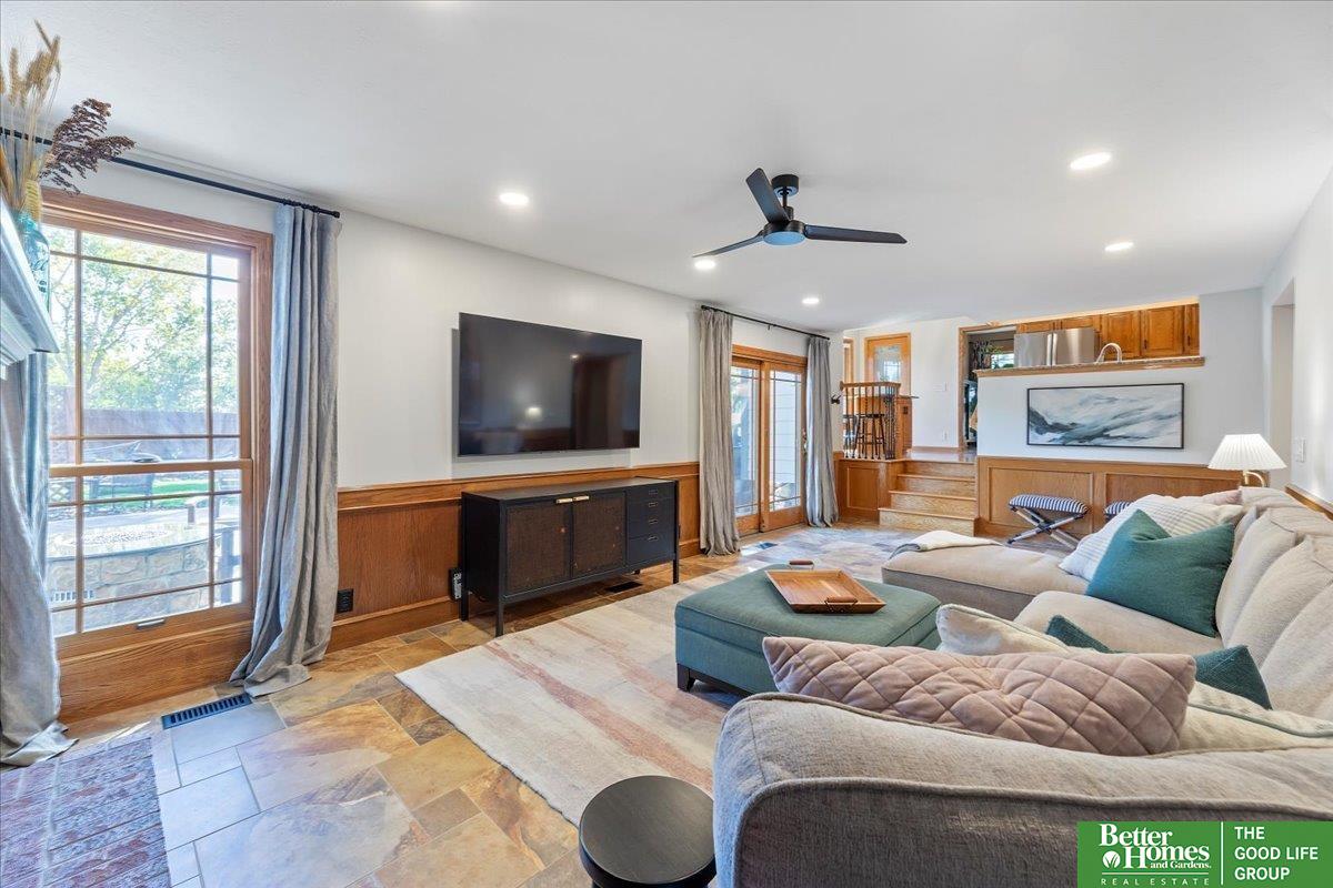 15615 Jackson Drive