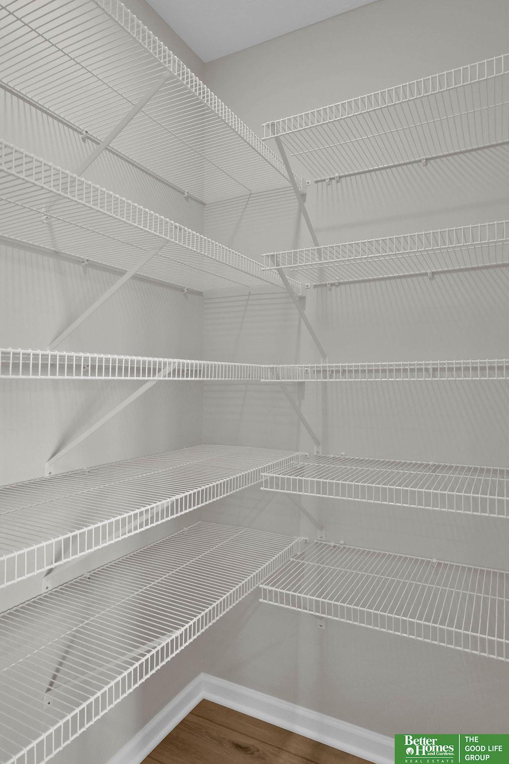 17612 Willit Street