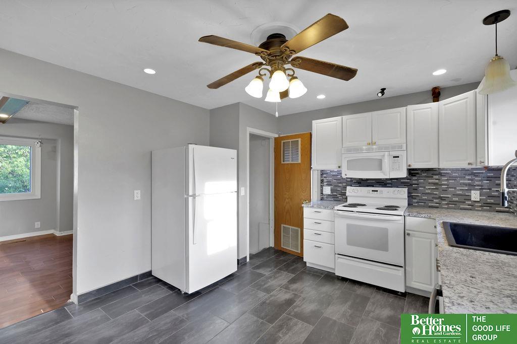 6820 S 49th Street