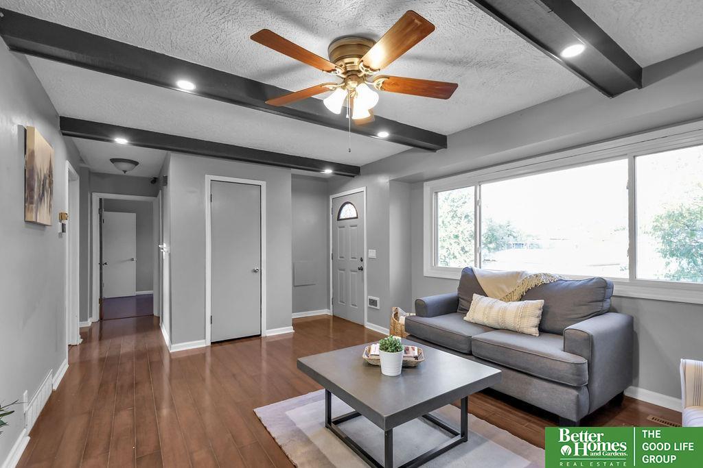 6820 S 49th Street
