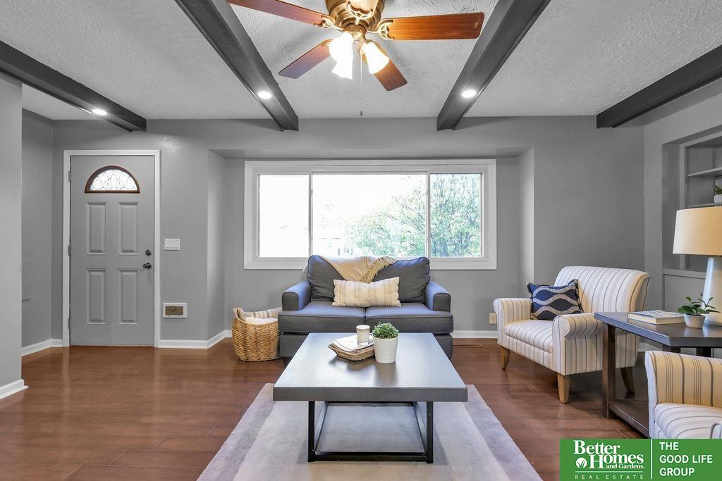 6820 S 49th Street