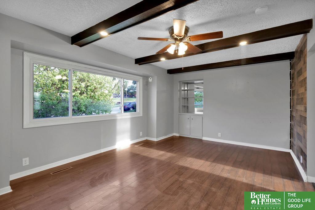 6820 S 49th Street