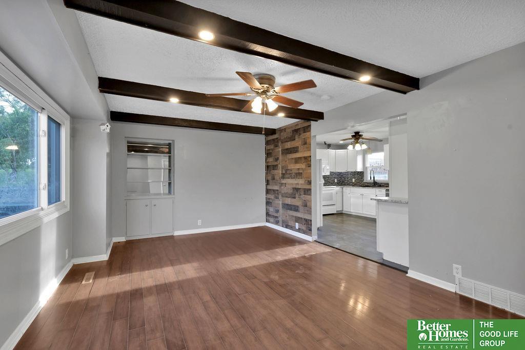 6820 S 49th Street