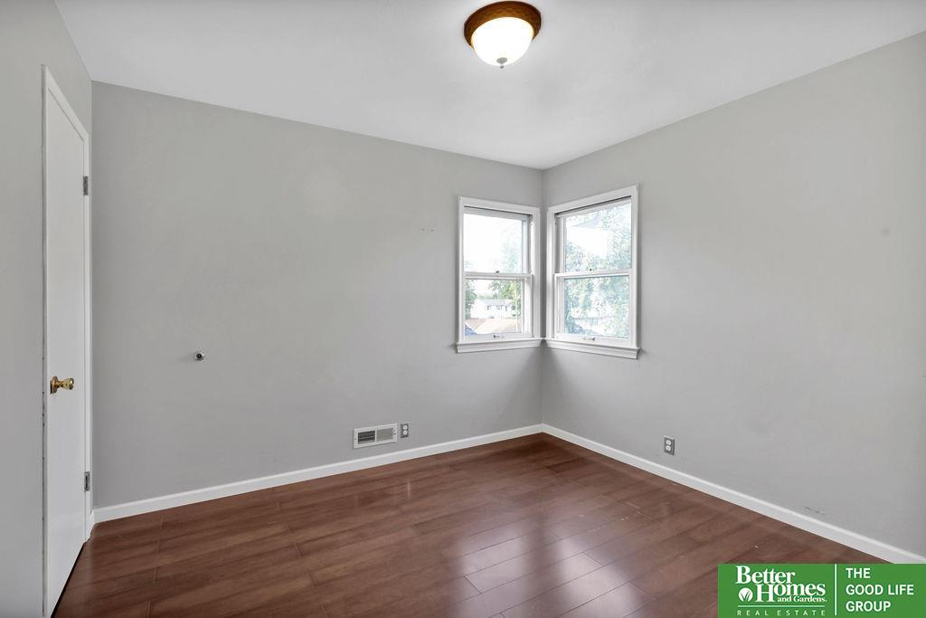 6820 S 49th Street