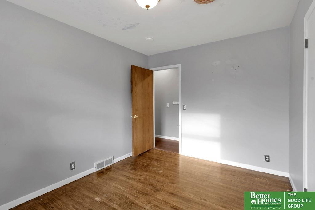 6820 S 49th Street