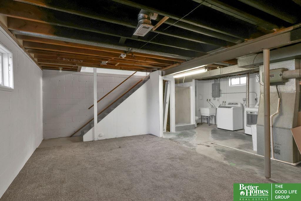 6820 S 49th Street