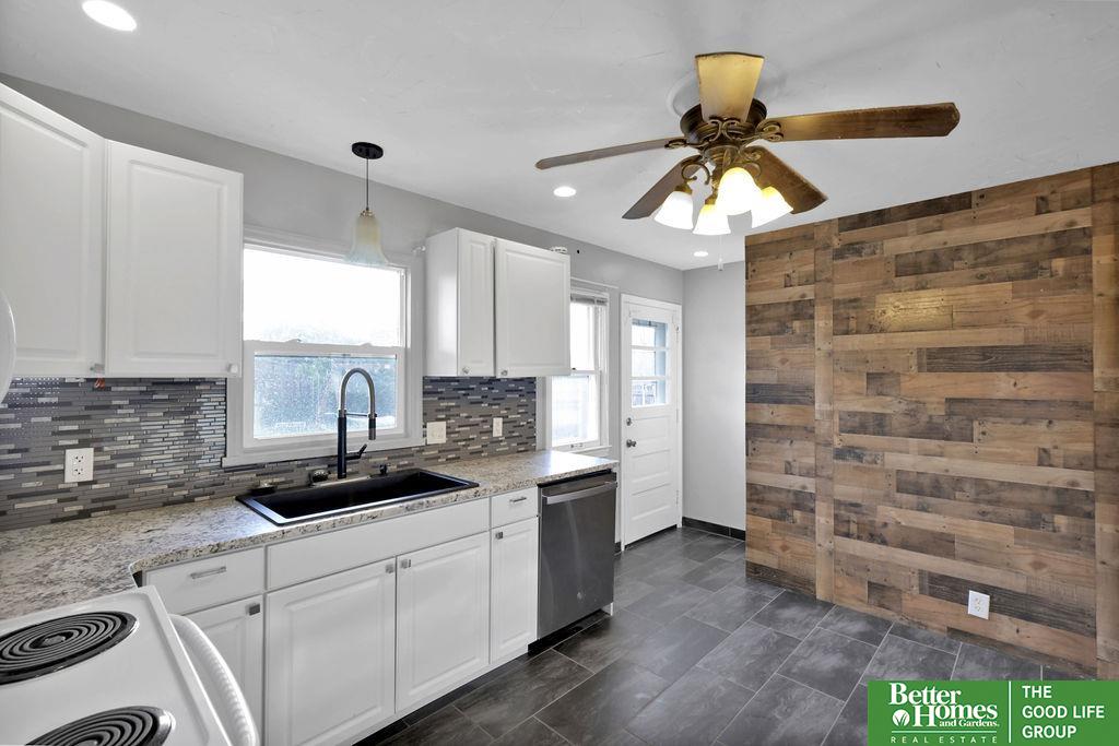6820 S 49th Street