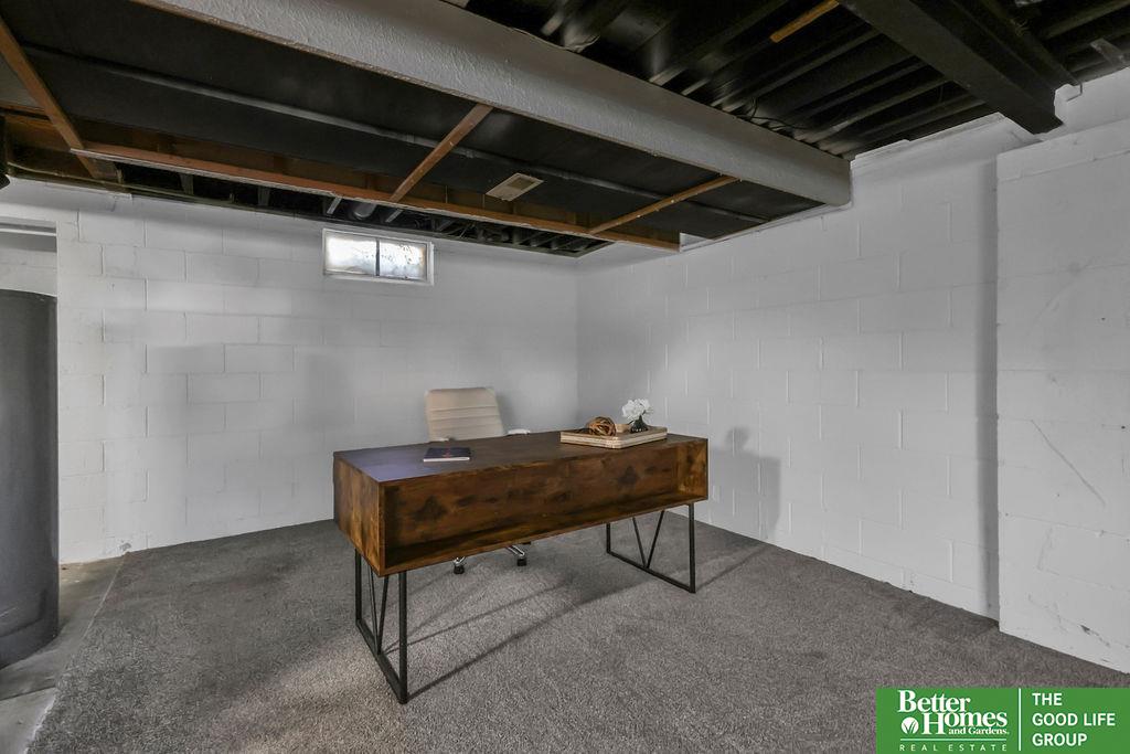 6820 S 49th Street