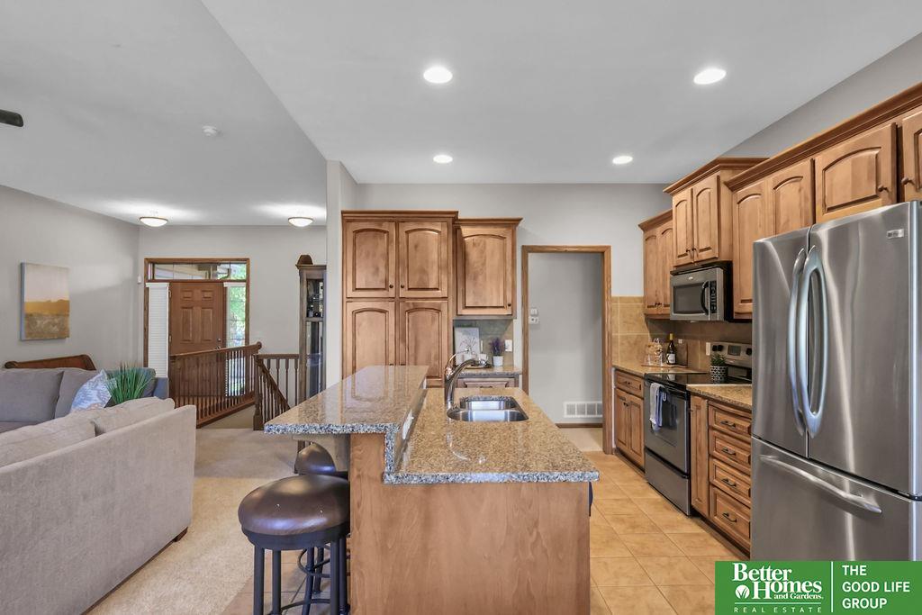 7237 N 154th Street