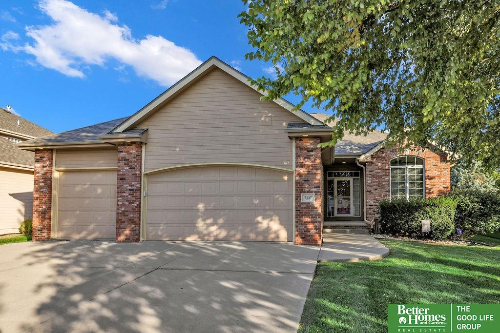 7237 N 154th Street