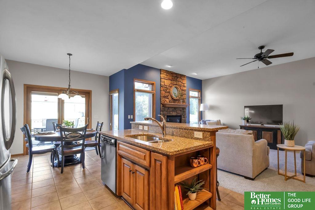 7237 N 154th Street