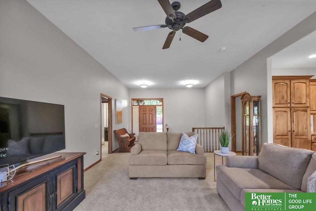 7237 N 154th Street