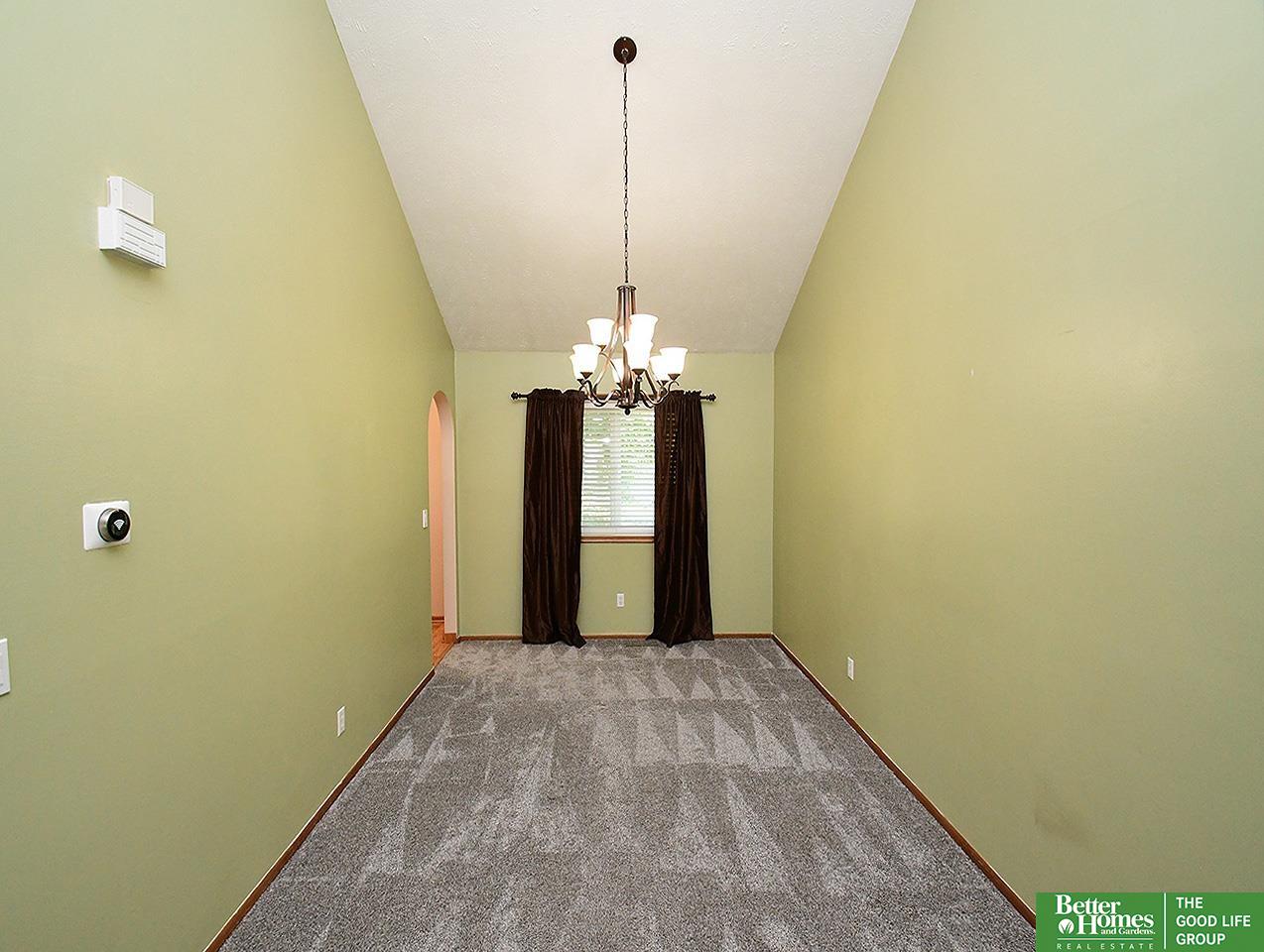 814 Tara Road