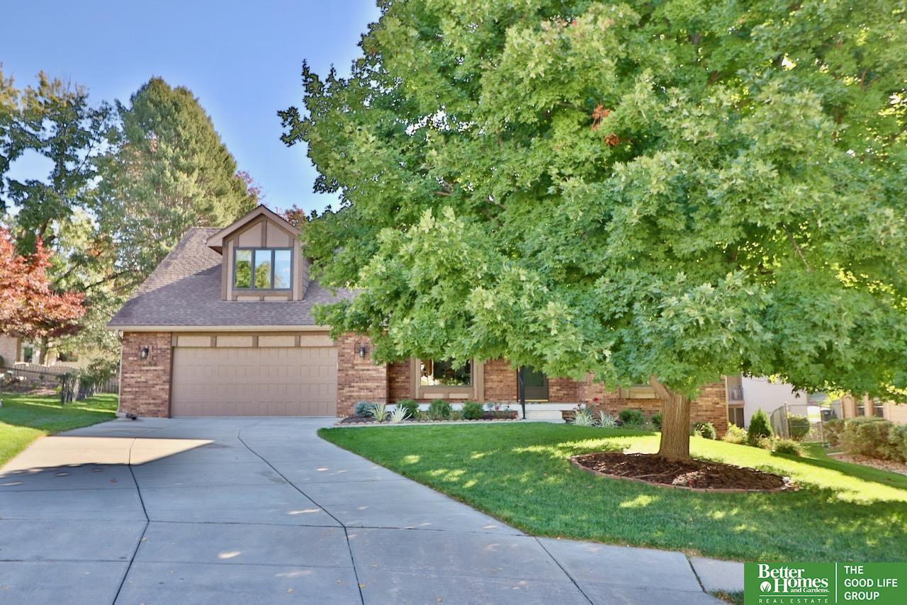 2211 S 117th Circle
