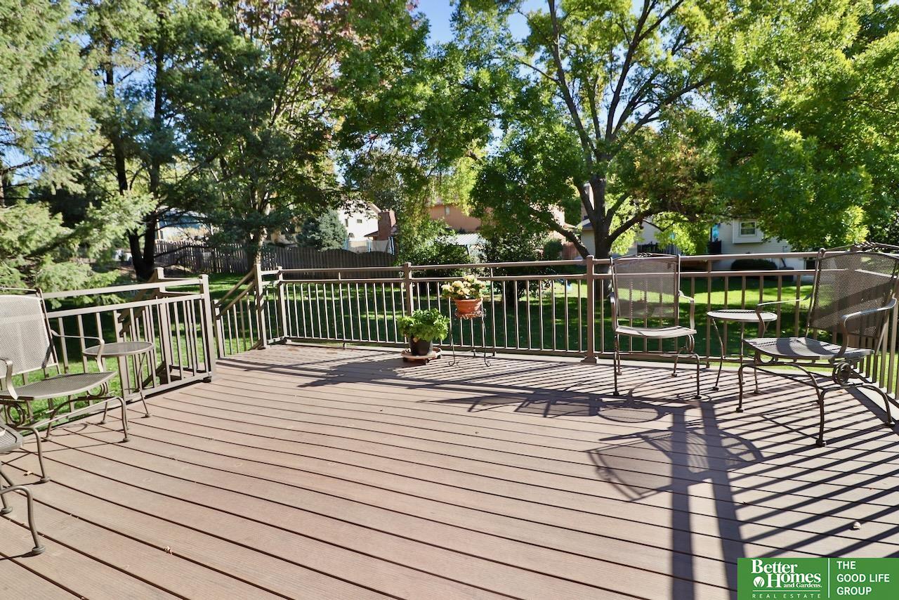 2211 S 117th Circle