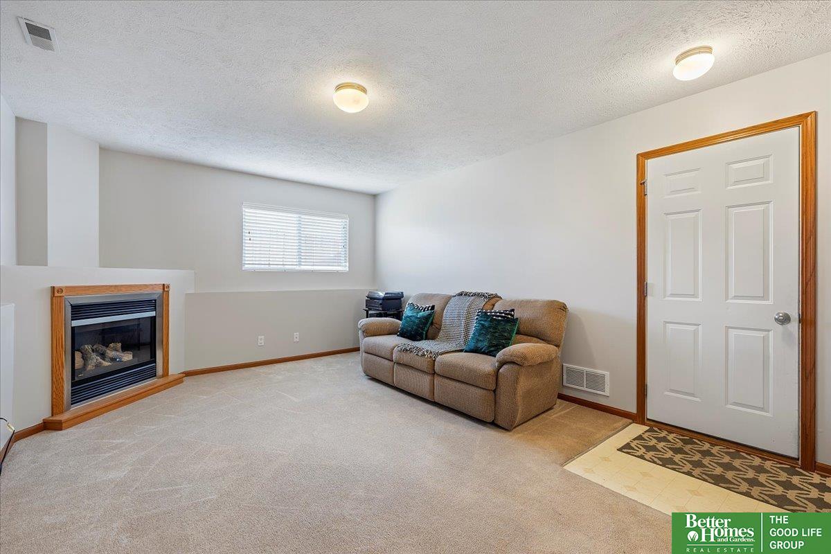 7464 N 111th Street