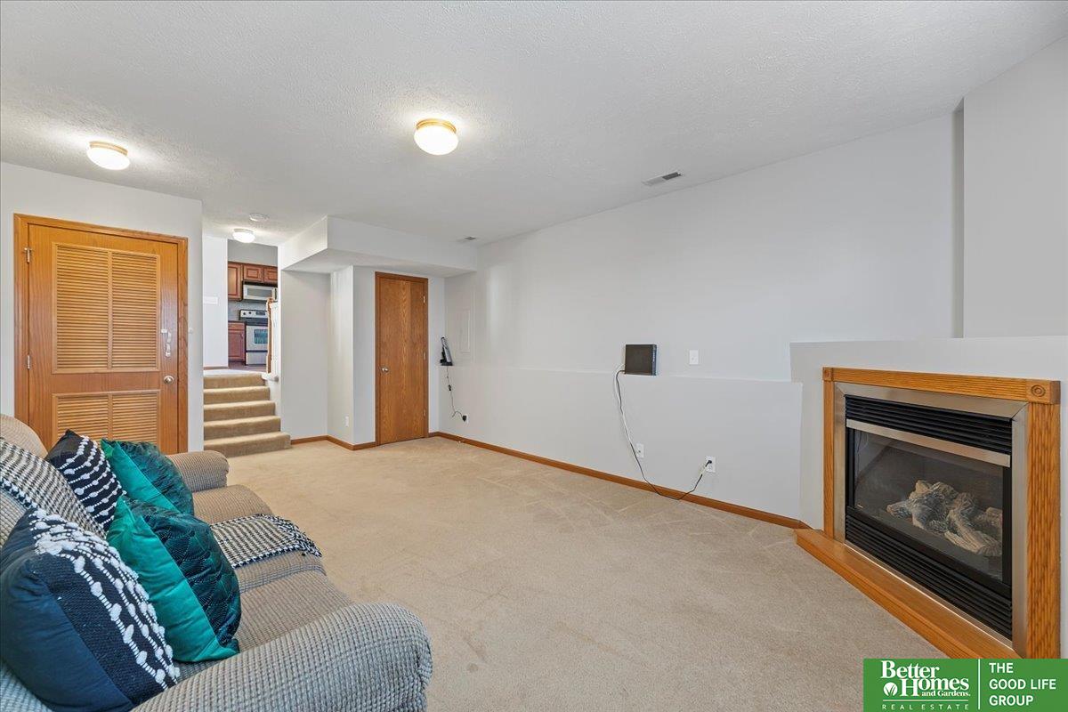 7464 N 111th Street