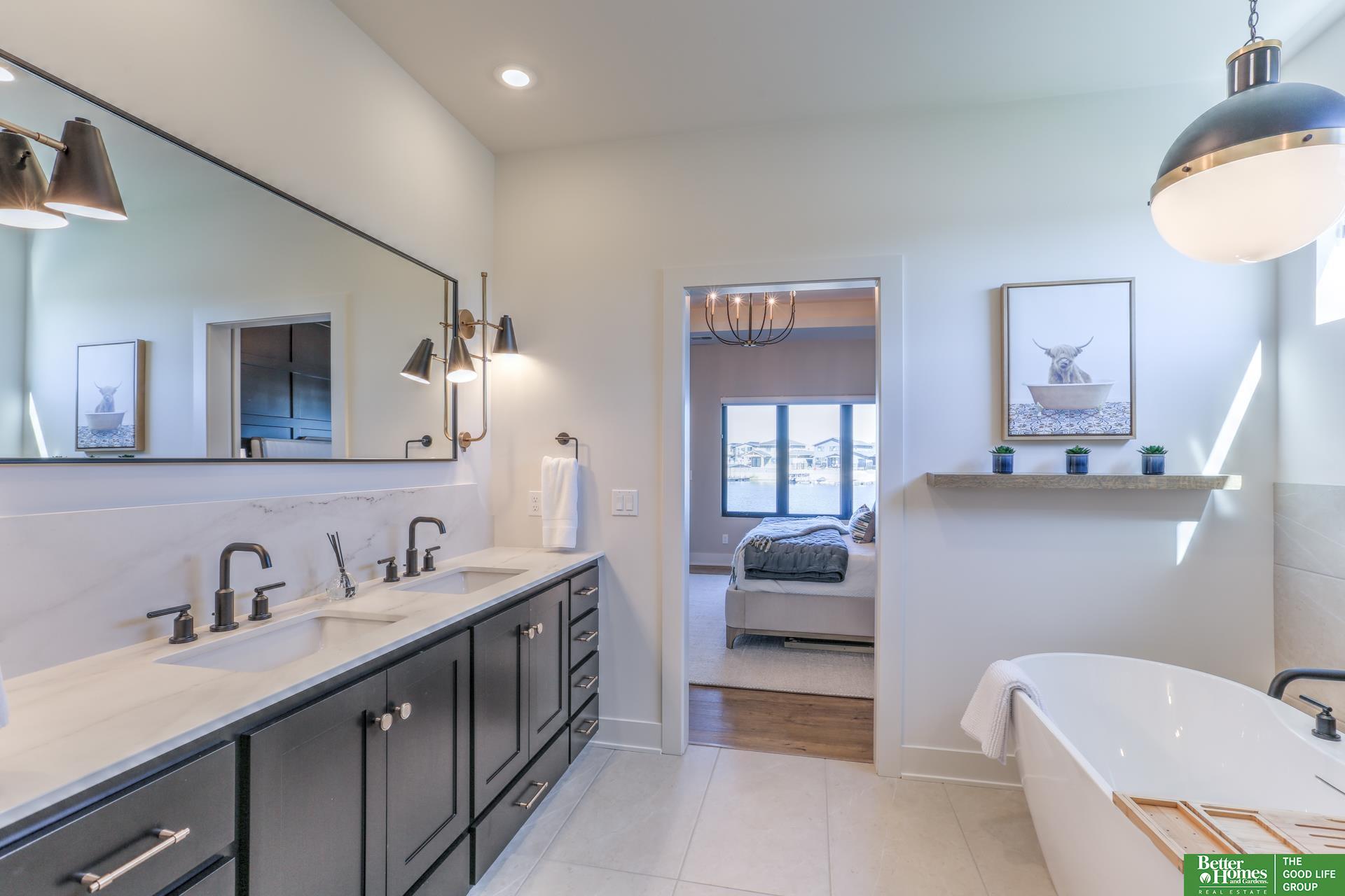 28542 Jessie Circle