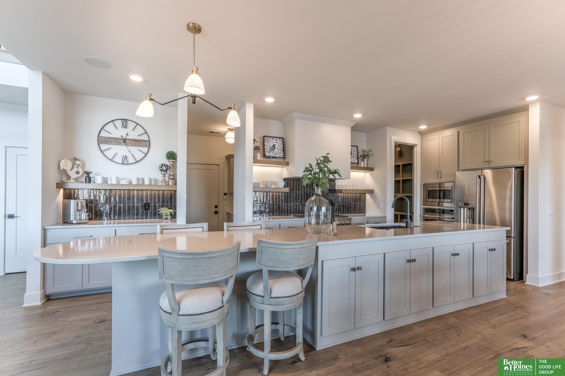 28542 Jessie Circle