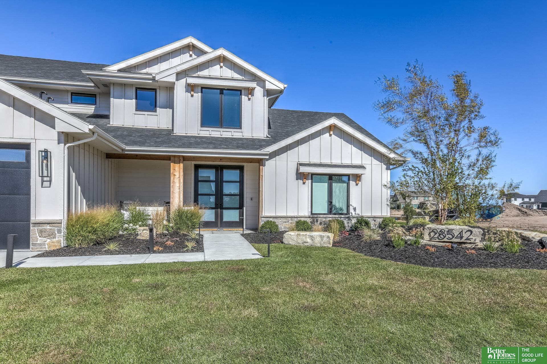 28542 Jessie Circle